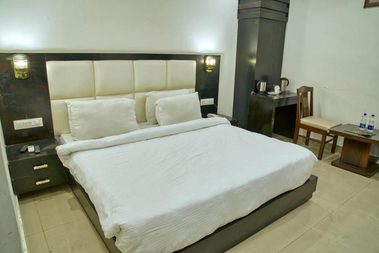 מלון דהראדון Height View Residency מראה חיצוני תמונה